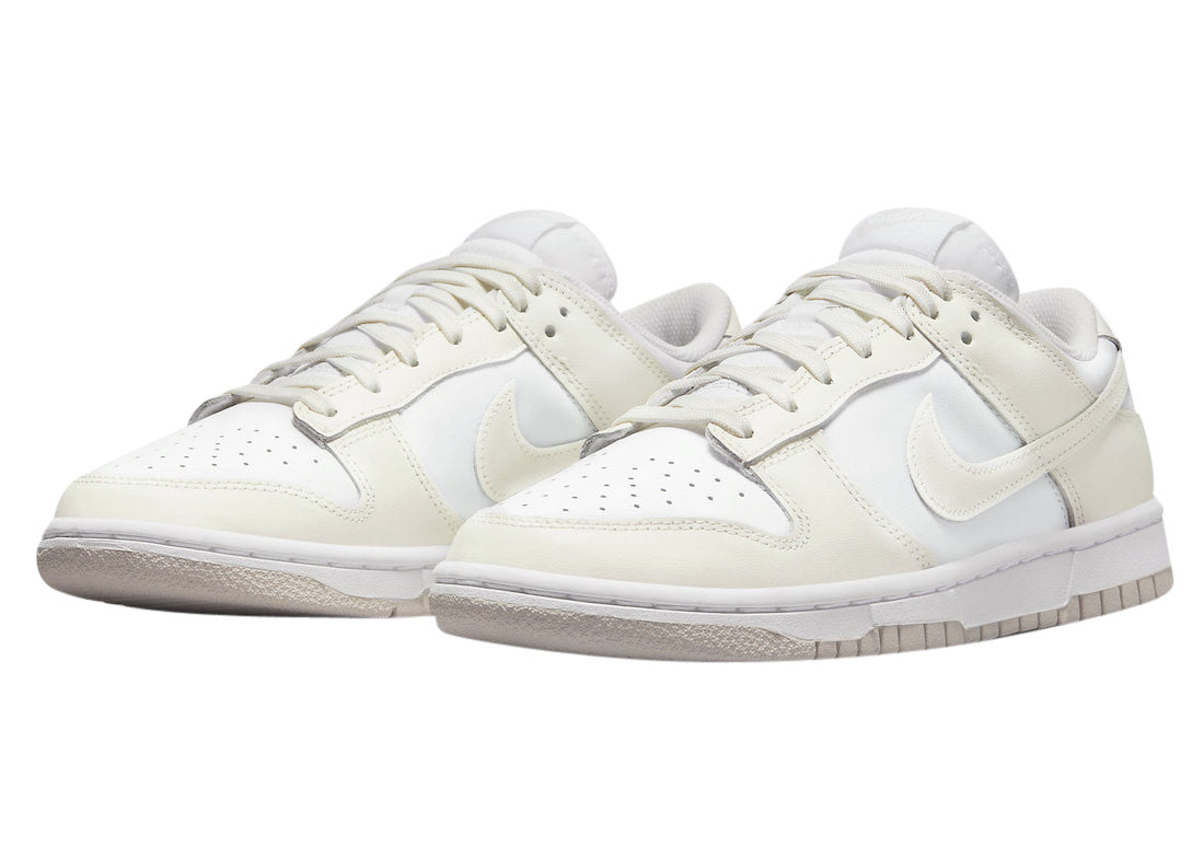 Wmns Dunk Low &