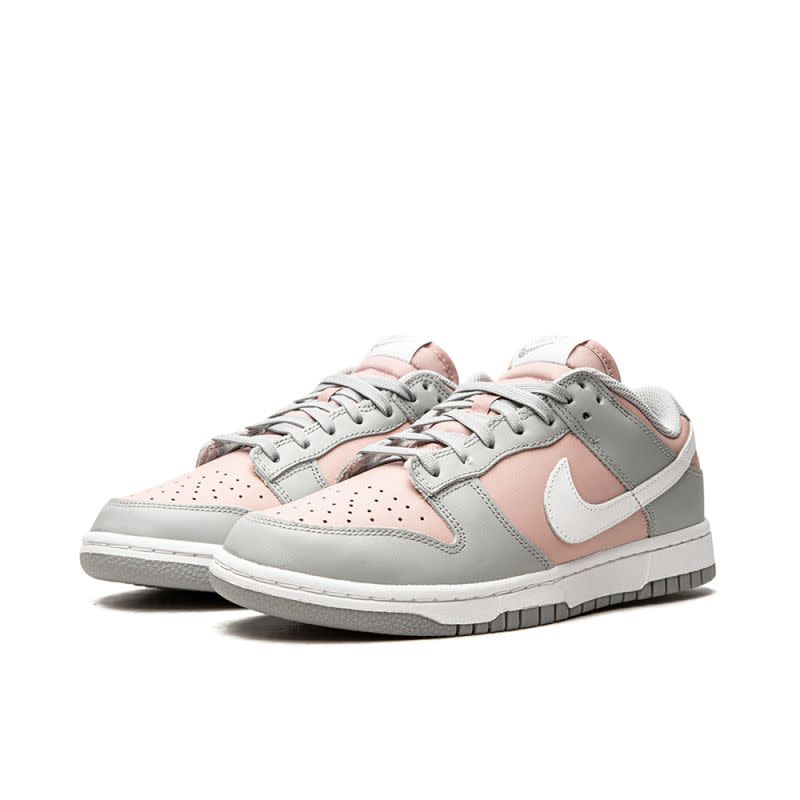 Wmns Dunk Low &