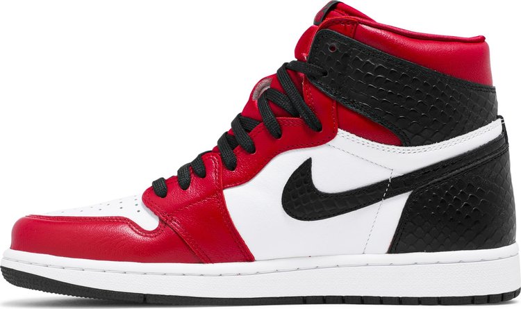 Wmns Air Jordan 1 Retro High OG &