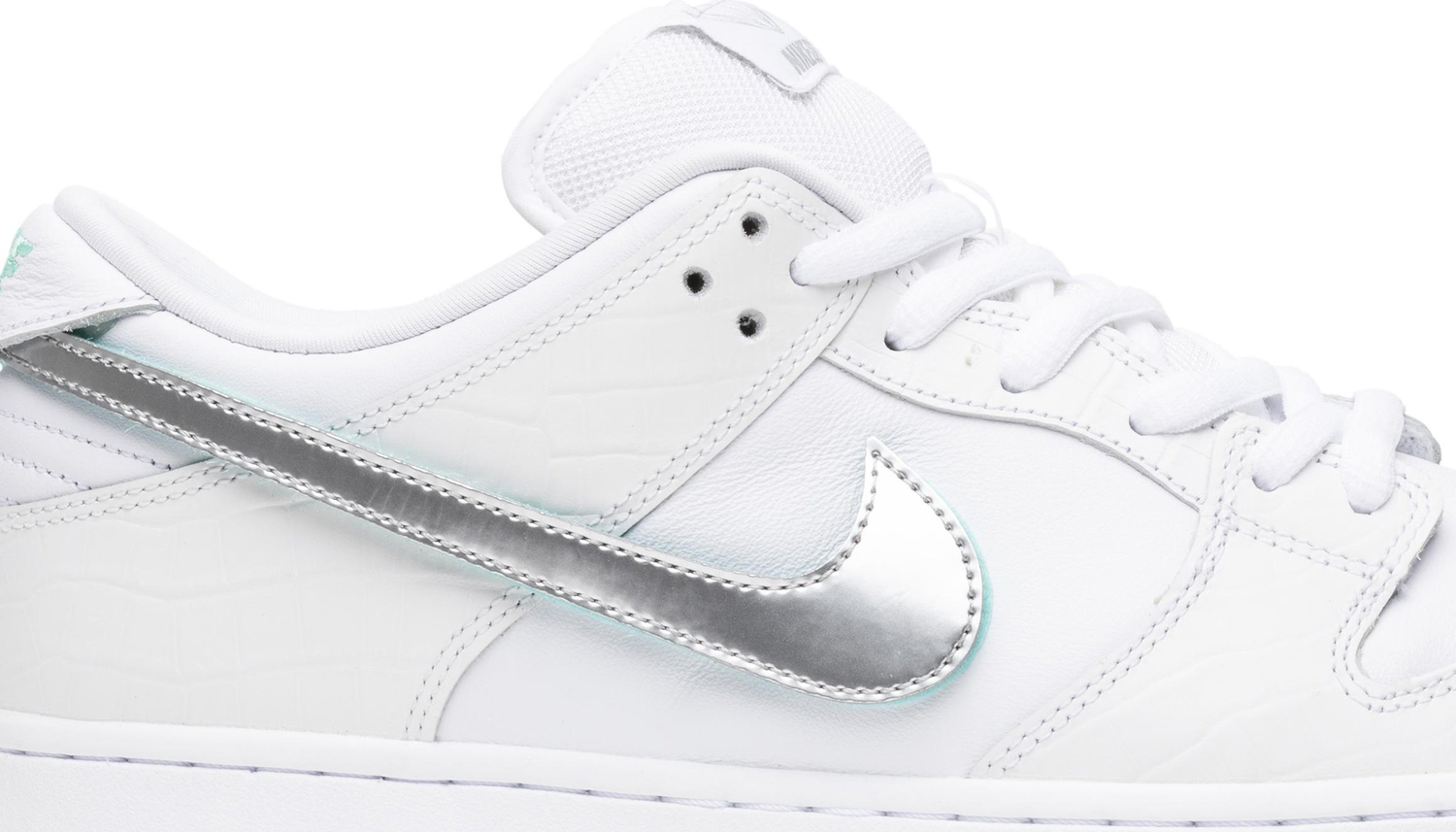 Diamond Supply Co. x Dunk Low Pro SB &