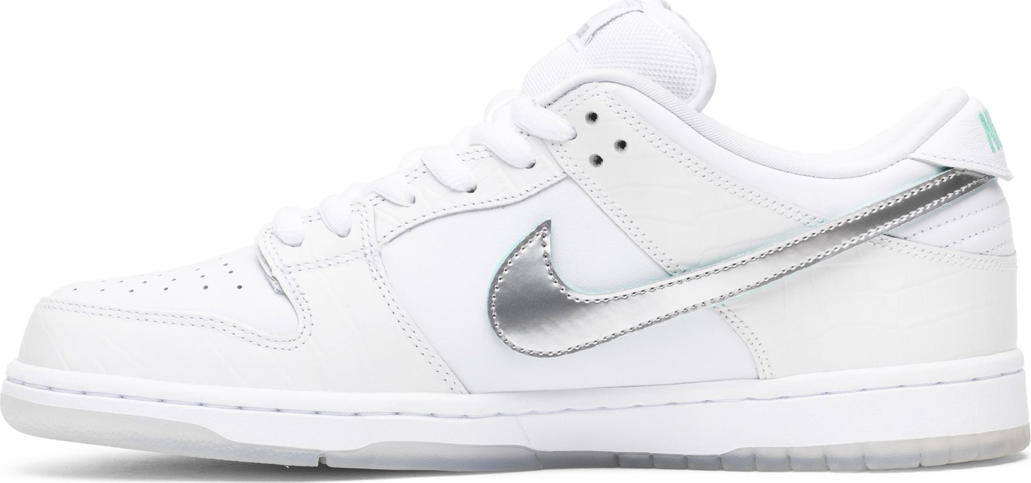 Diamond Supply Co. x Dunk Low Pro SB &