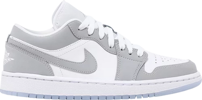 Wmns Air Jordan 1 Low &