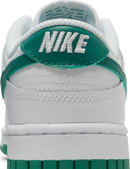 Wmns Dunk Low &