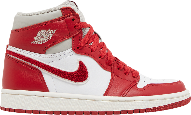 Wmns Air Jordan 1 High OG &